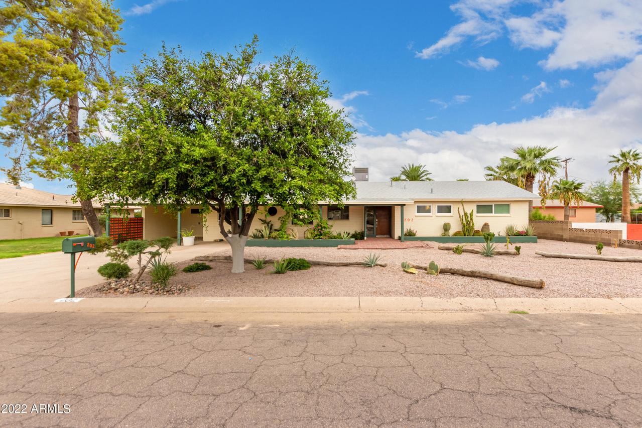 202 E Date Dr., Casa Grande, AZ 85122