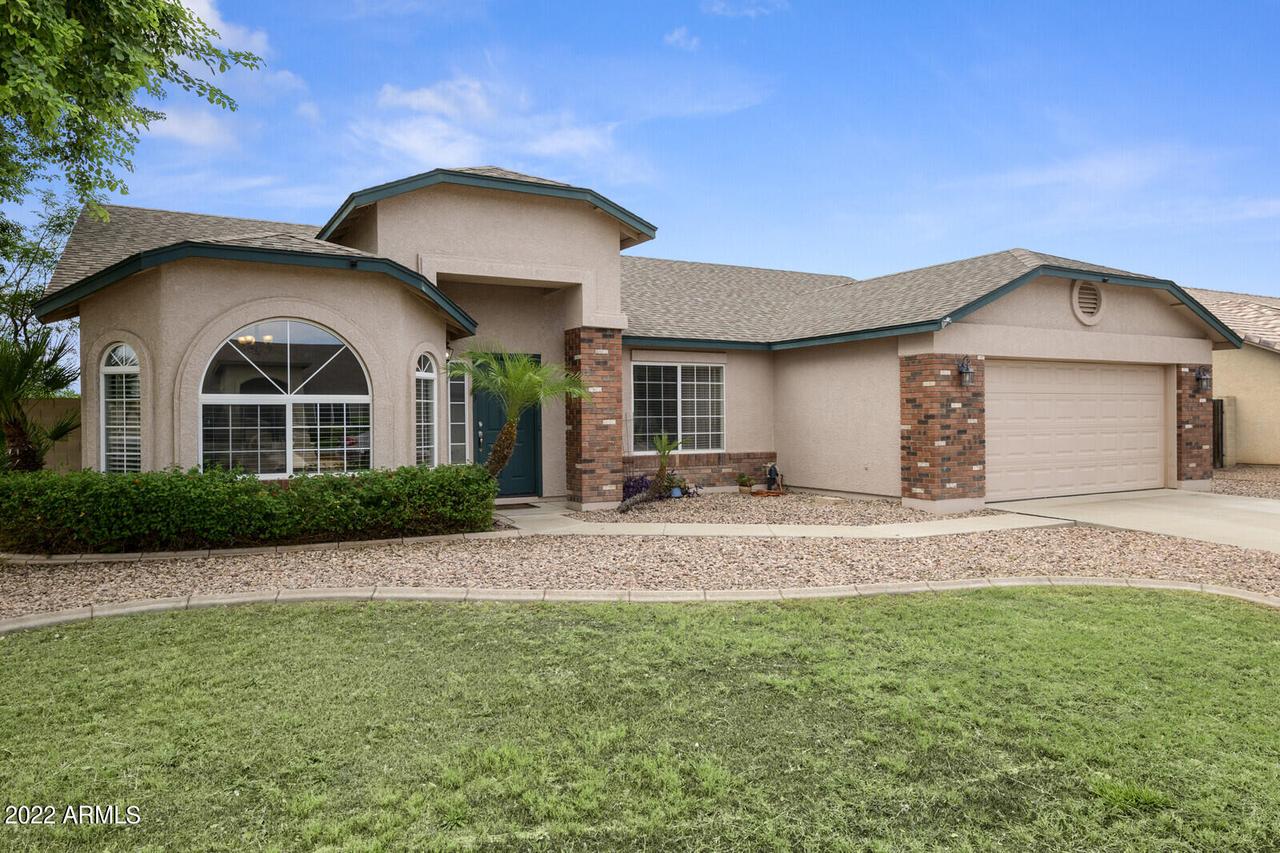 4173 E Meadow Land Dr., San Tan Valley, AZ 85140