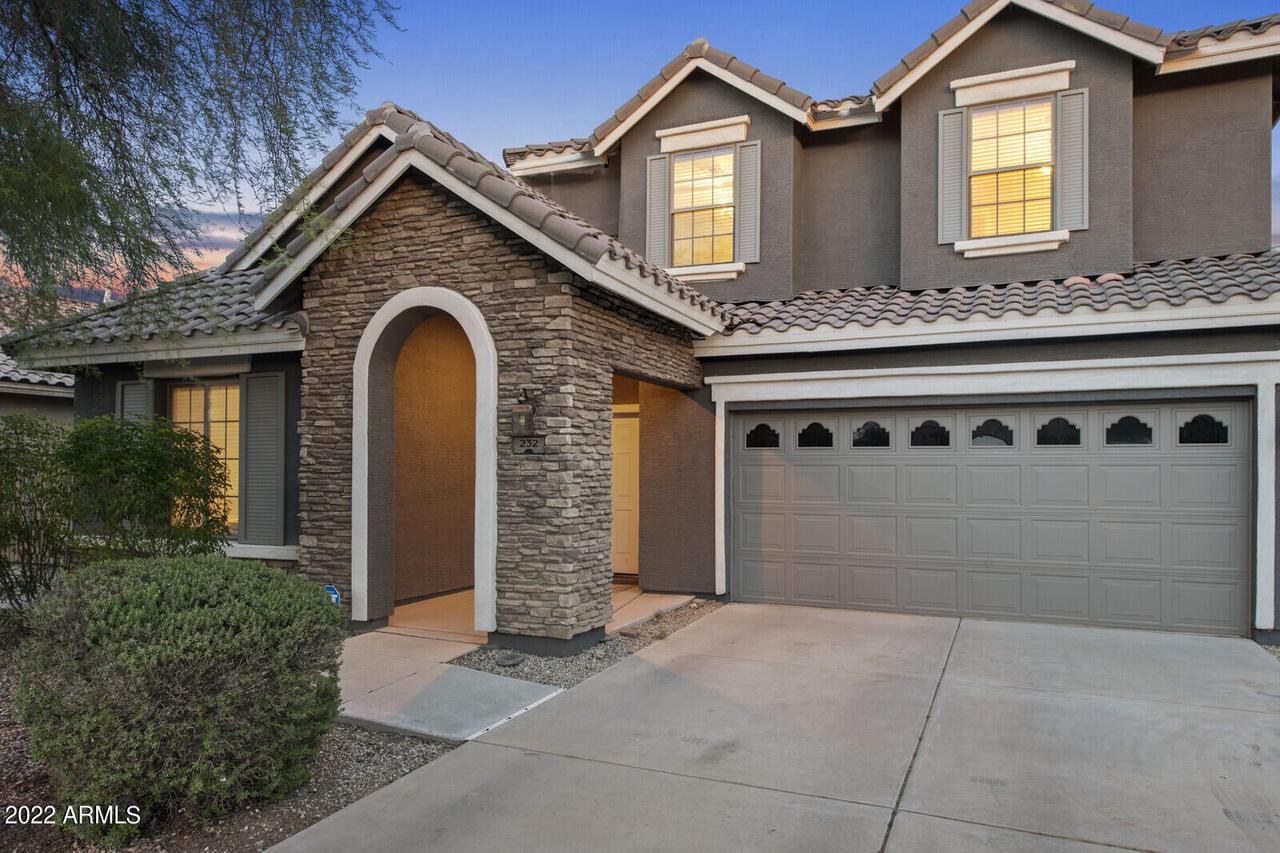 232 S La Amador Tr., Casa Grande, AZ 85194