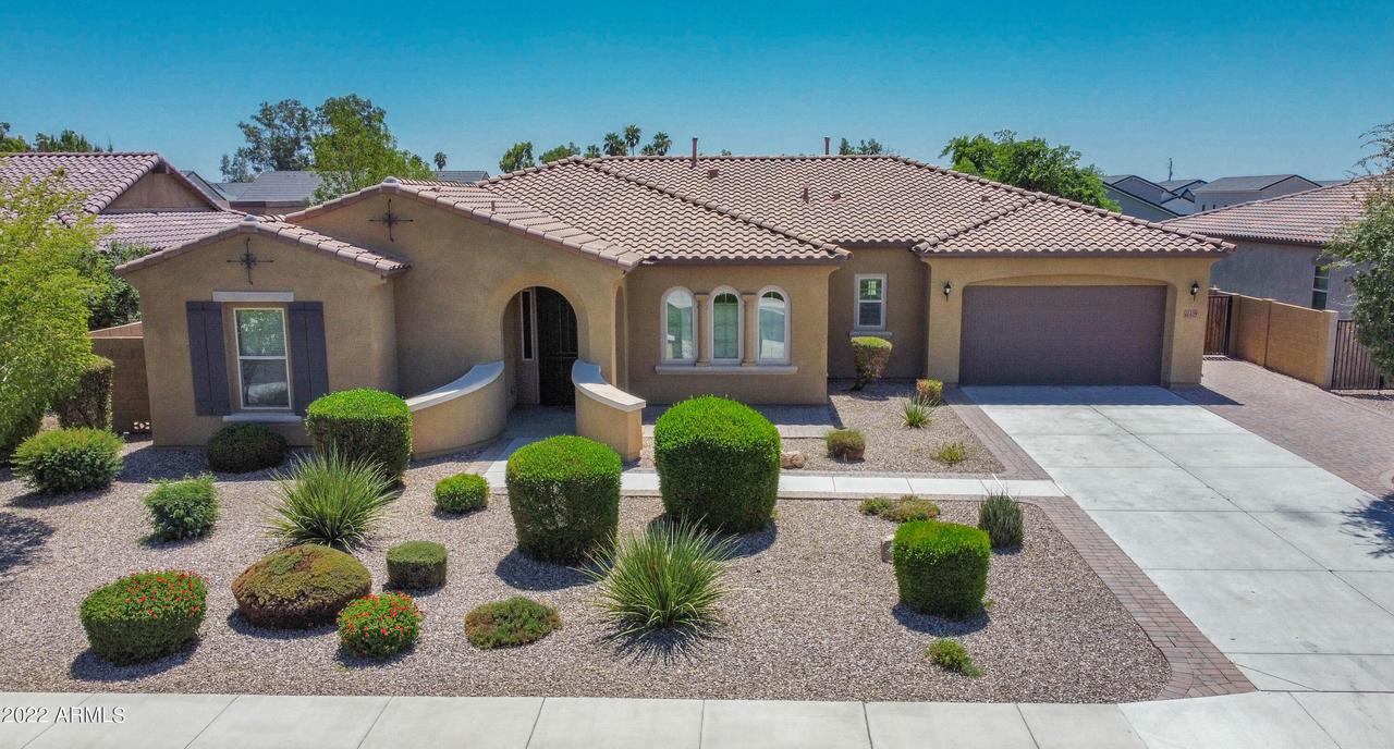1239 E Via Sicilia, San Tan Valley, AZ 85140