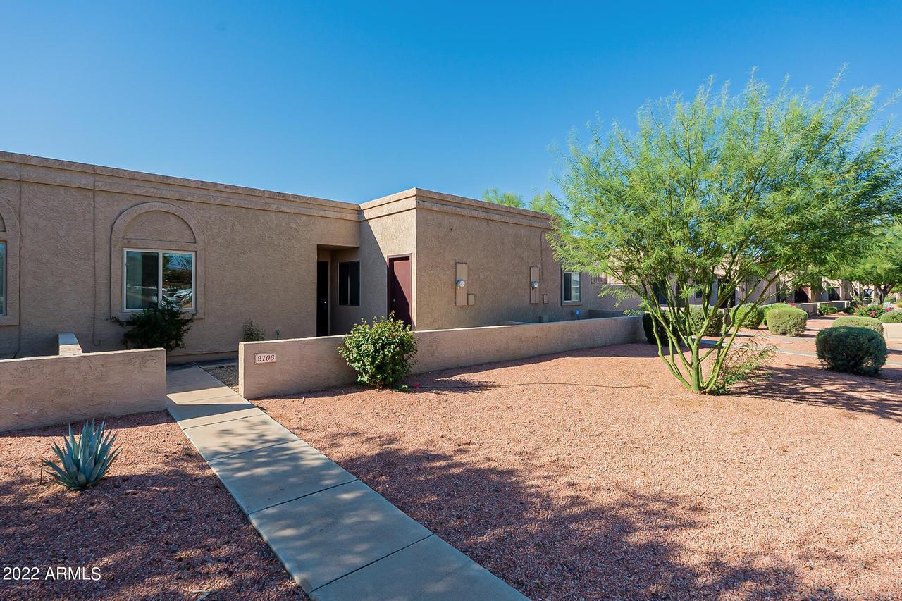 2106 W Yukon Dr., Phoenix, AZ 85027