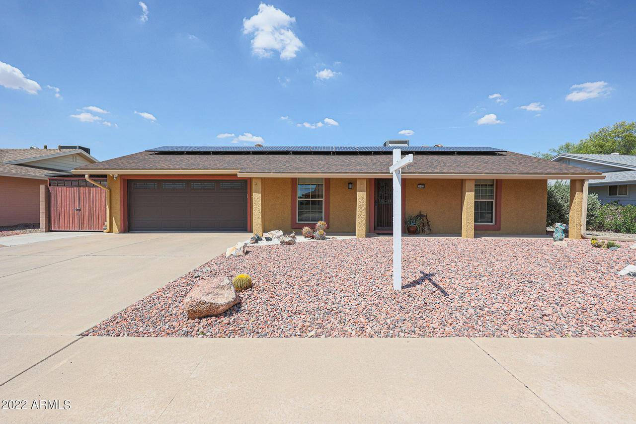 10410 W Caron Dr., Sun City, AZ 85351