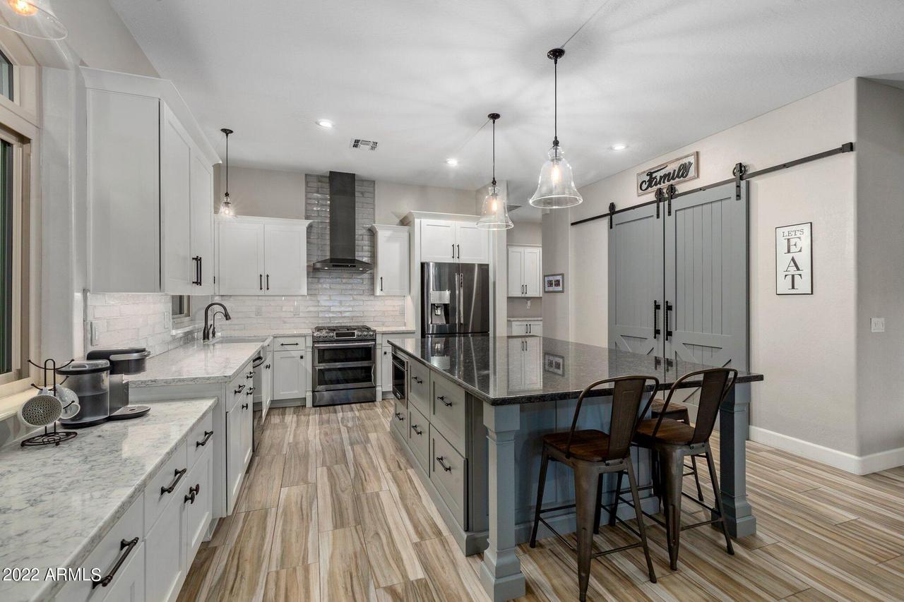 1069 E Erie Ct., Gilbert, AZ 85295