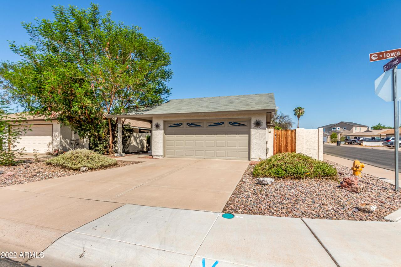 1921 N Iowa St., Chandler, AZ 85225
