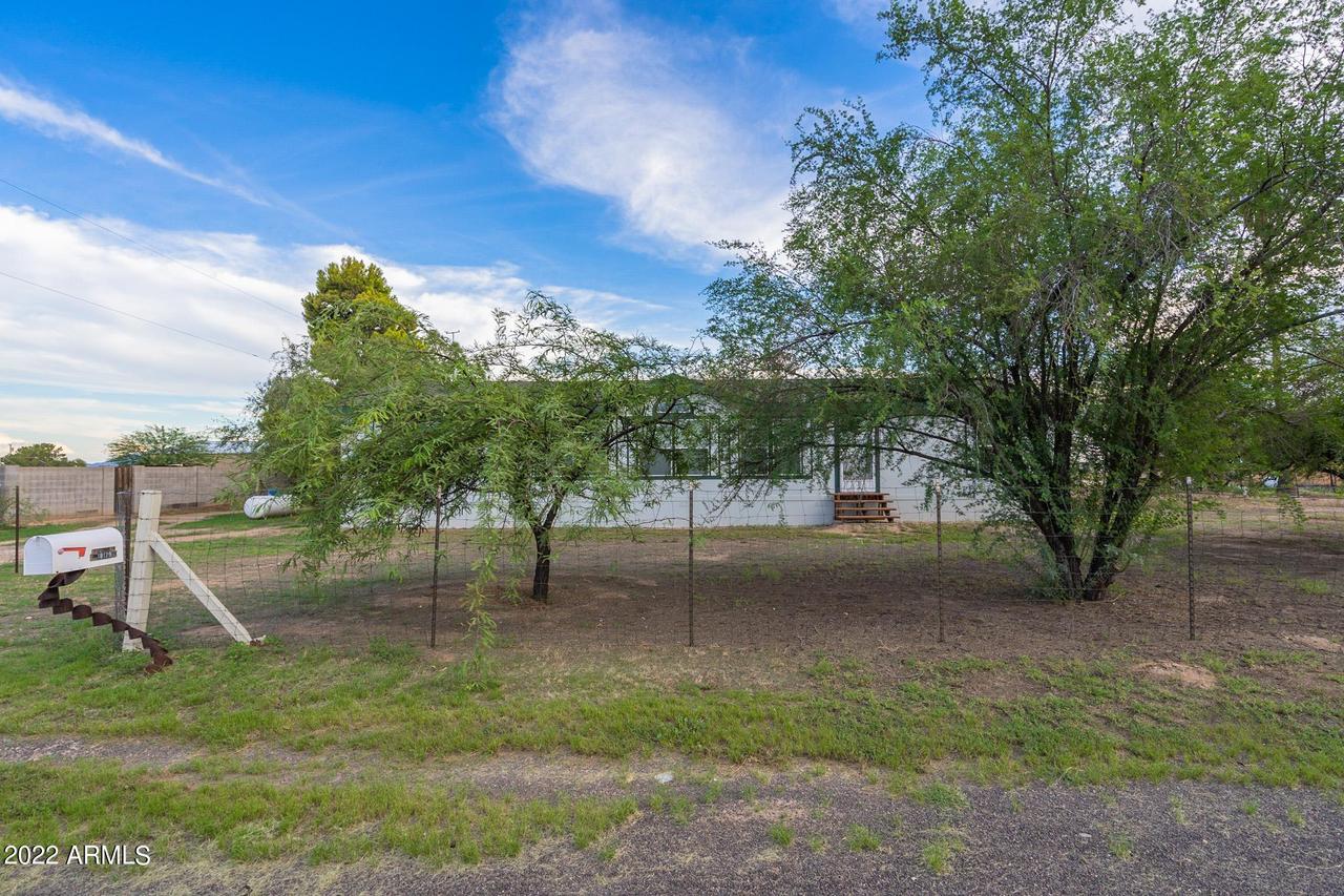 18129 W Latham St., Goodyear, AZ 85338