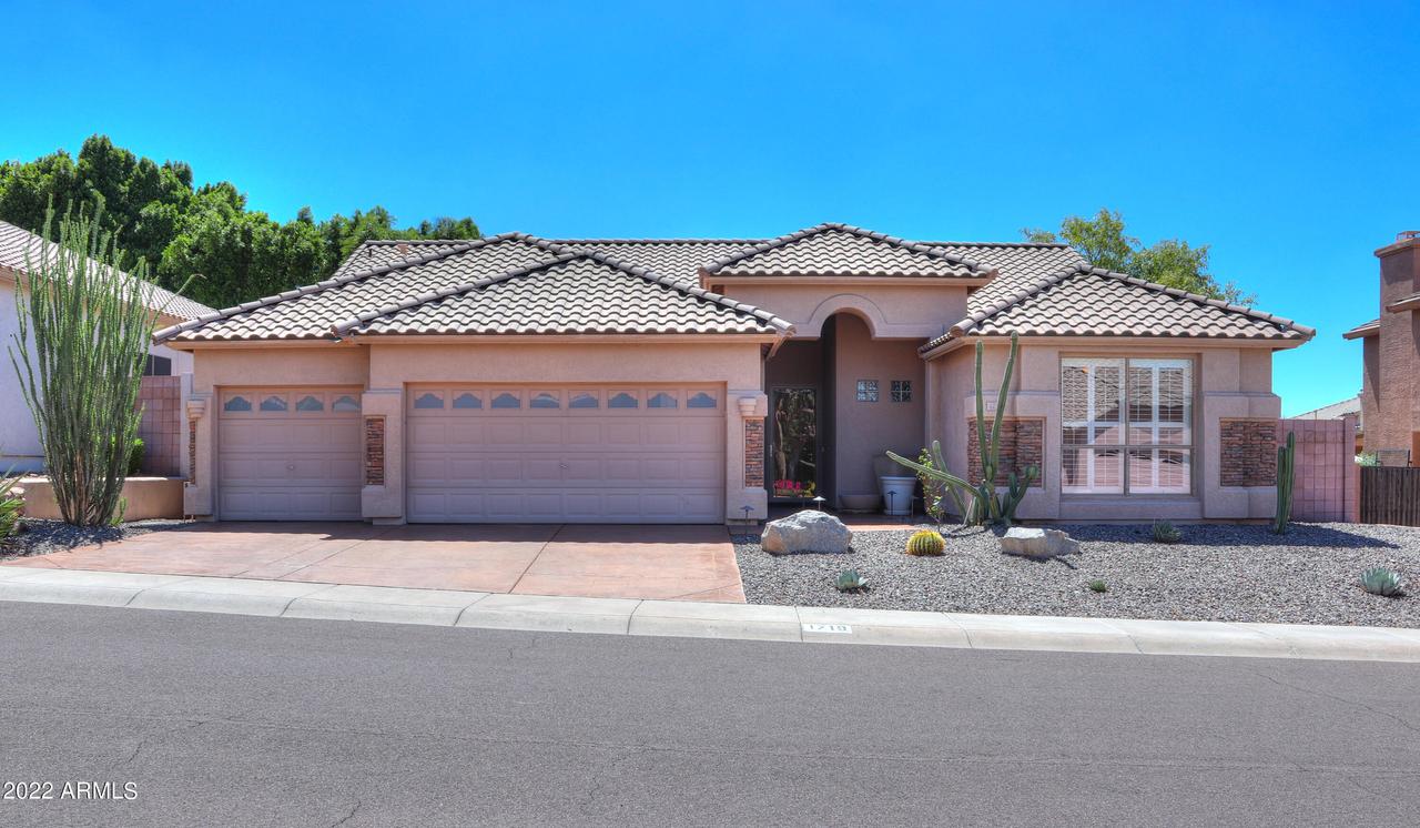 1719 E Samuel Dr., Phoenix, AZ 85024