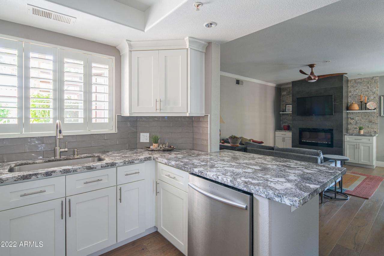 10101 N Arabian Tr. #1039, Scottsdale, AZ 85258