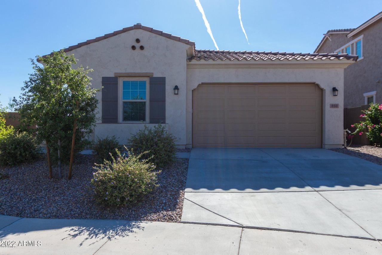 898 S 202nd Ln., Buckeye, AZ 85326