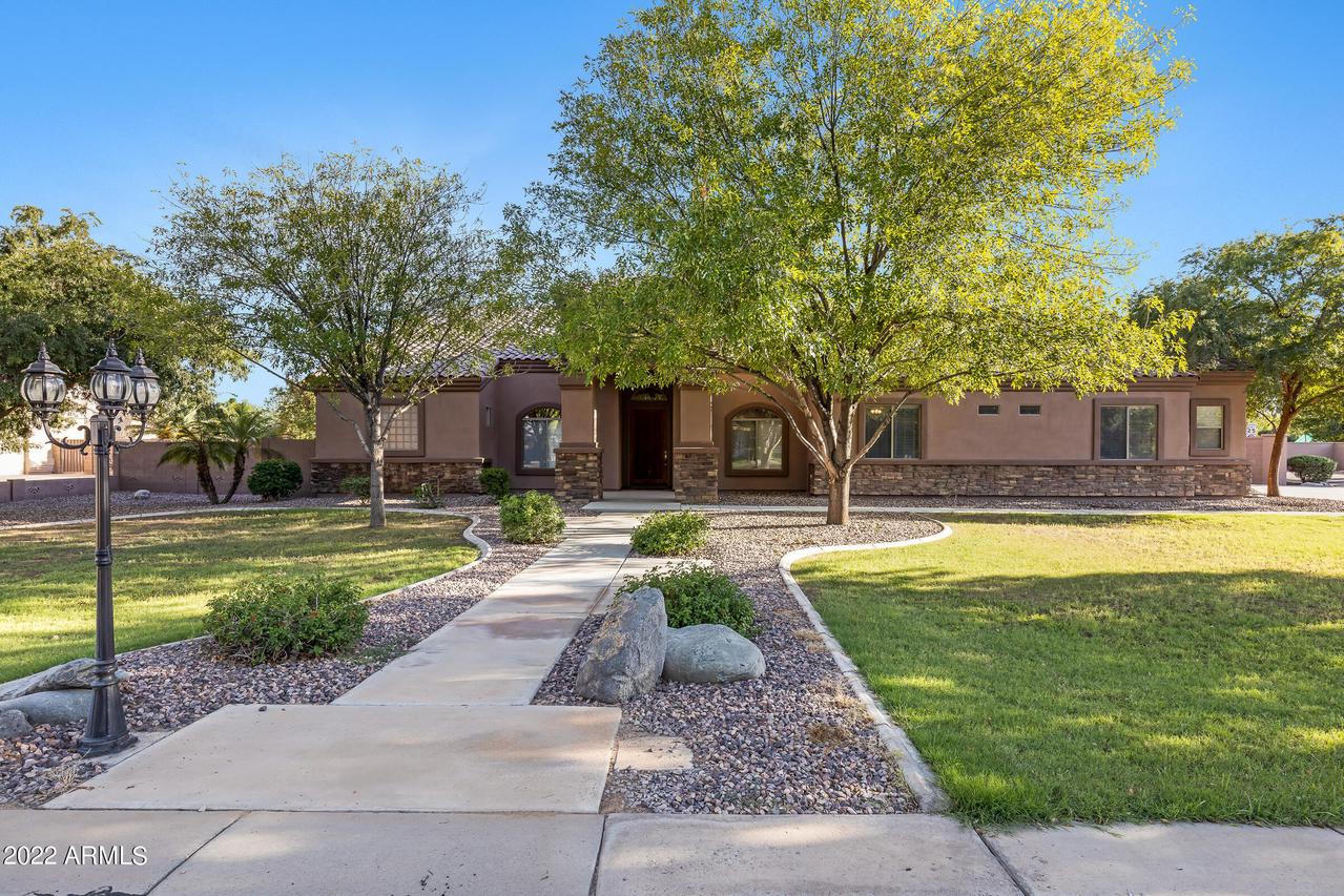 2725 E Via De Palmas, Gilbert, AZ 85298