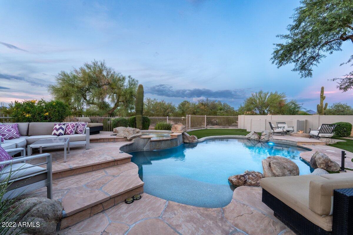 5222 E Hashknife Rd., Phoenix, AZ 85054