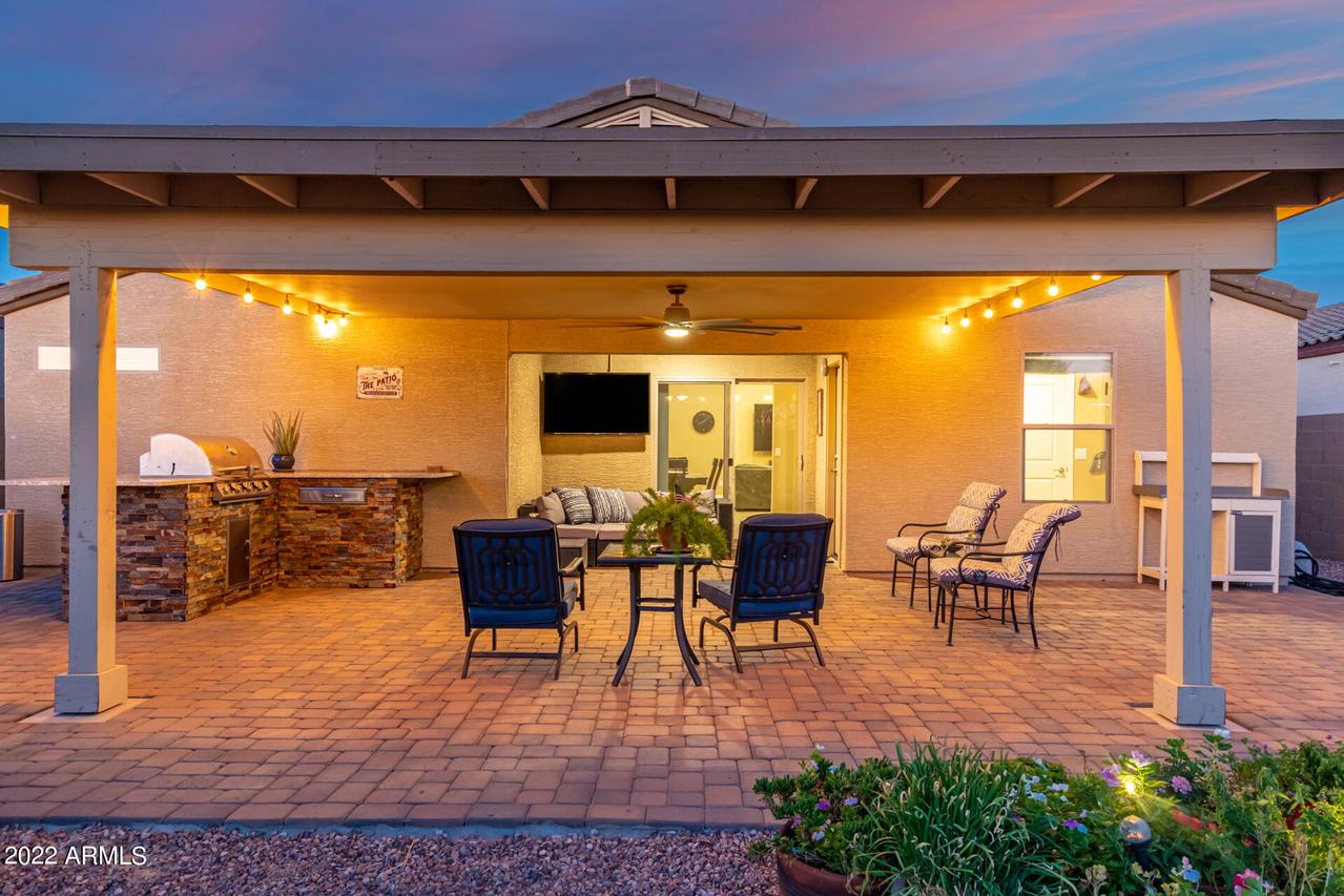 4012 S 82nd Ln., Phoenix, AZ 85043