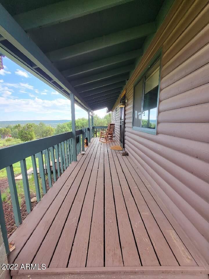 10 N County Rd 3167, Vernon, AZ 85940