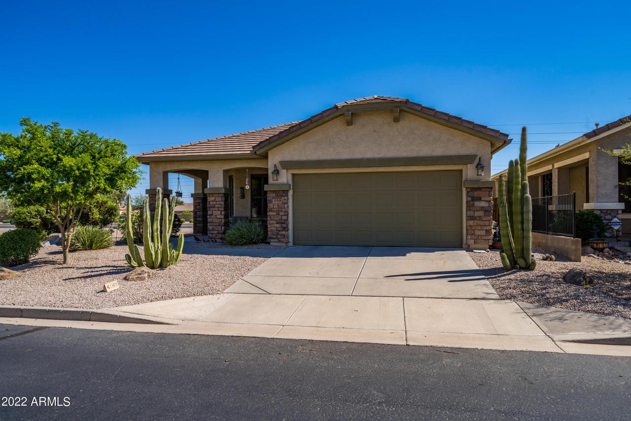398 W Twin Peaks Pkwy., San Tan Valley, AZ 85143