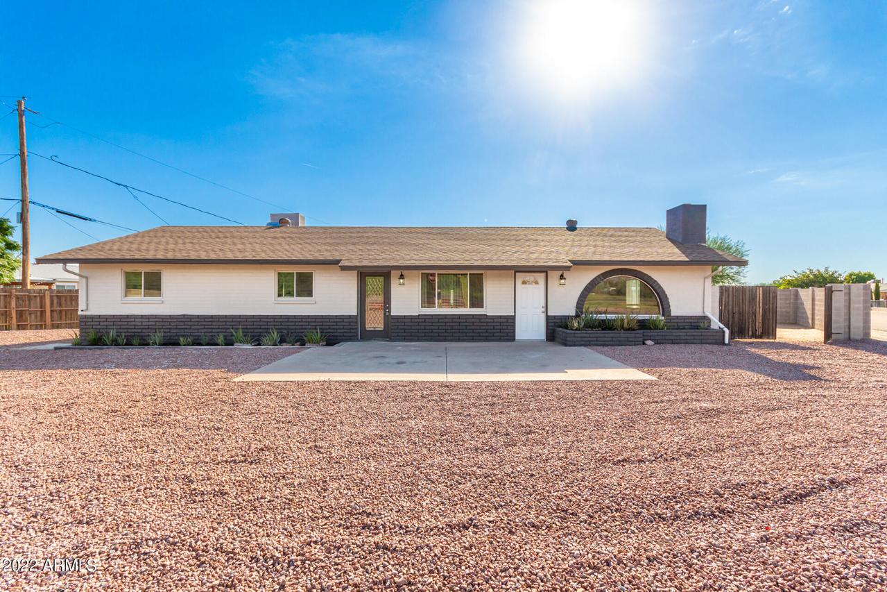 9949 E Hammond Ln., Mesa, AZ 85207