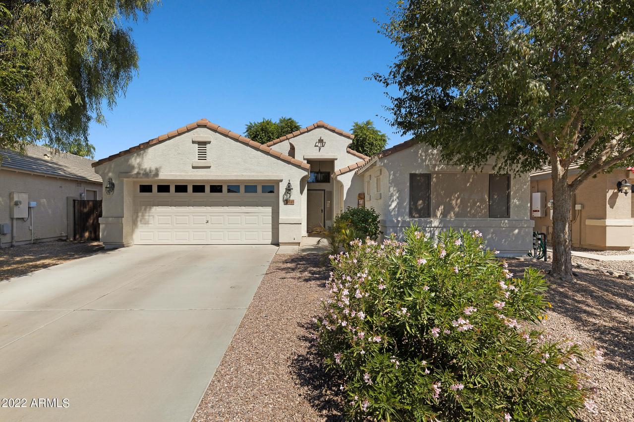 38445 N Janet Ln., San Tan Valley, AZ 85140