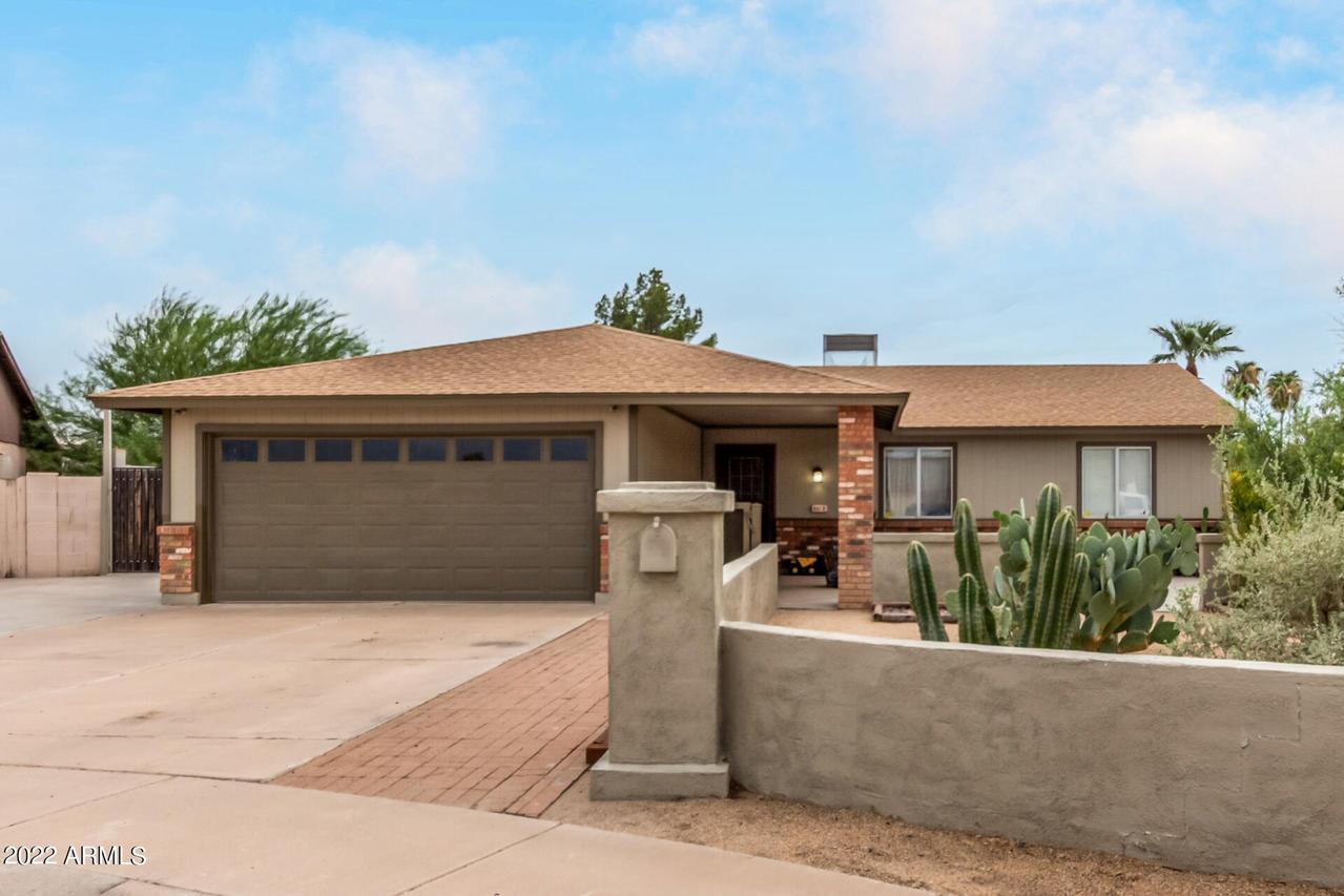 4619 N 101st Ave., Phoenix, AZ 85037