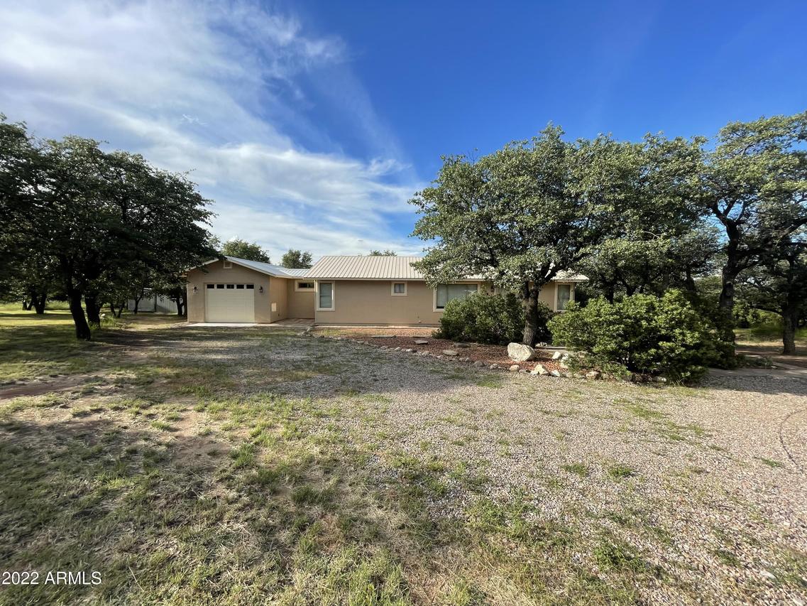 9616 S Turkey Track Rd., Hereford, AZ 85615