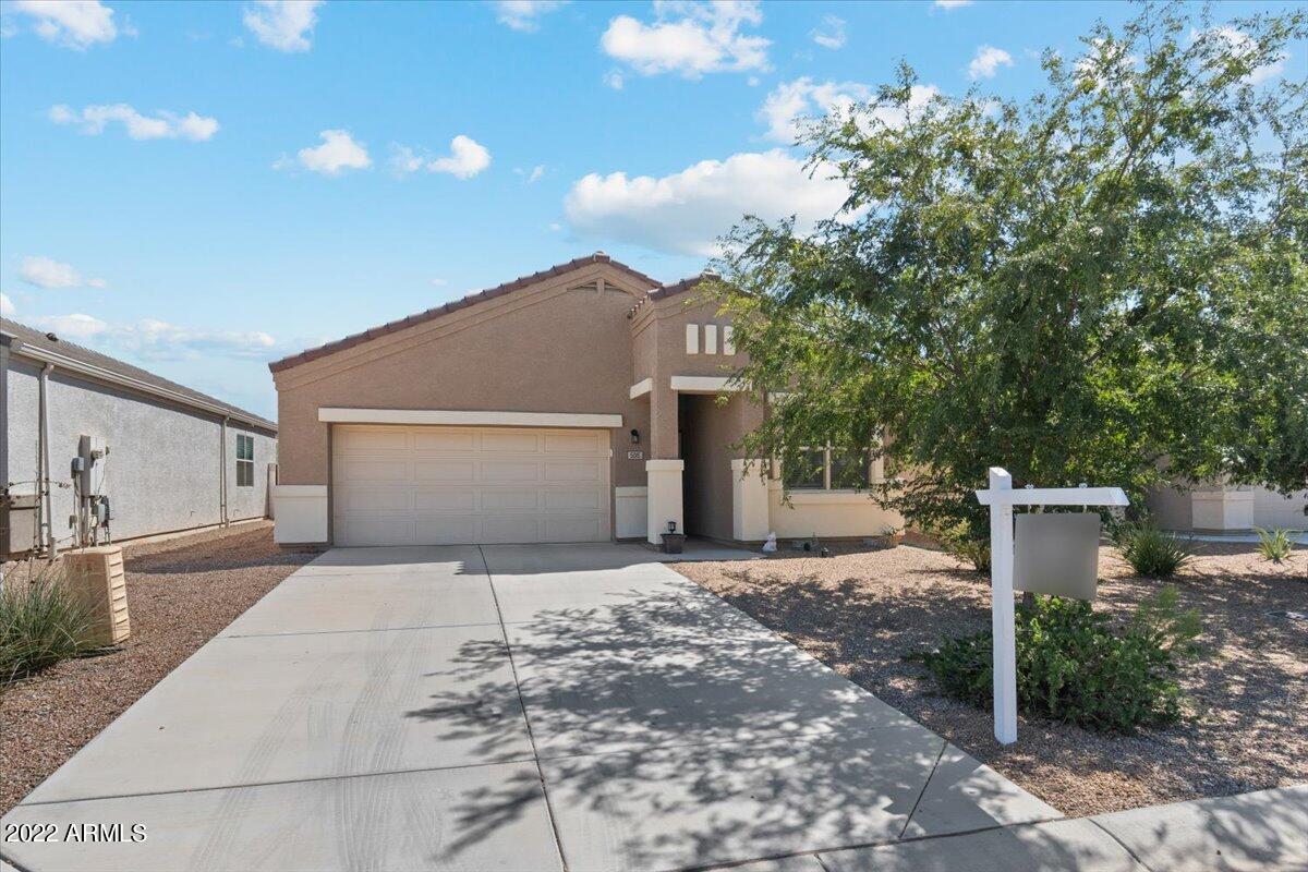 5015 E Black Opal Ln., San Tan Valley, AZ 85143