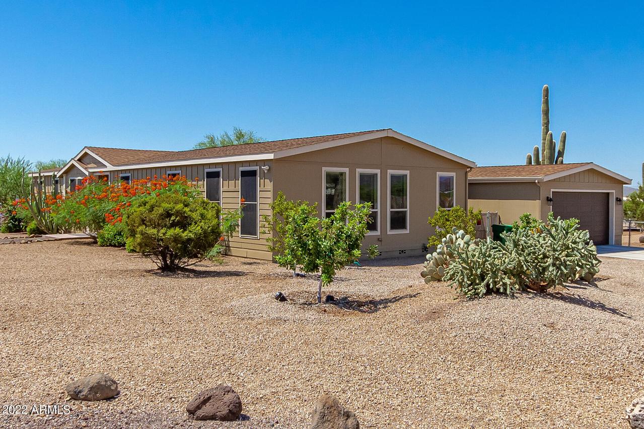 38517 N 16th St., Phoenix, AZ 85086