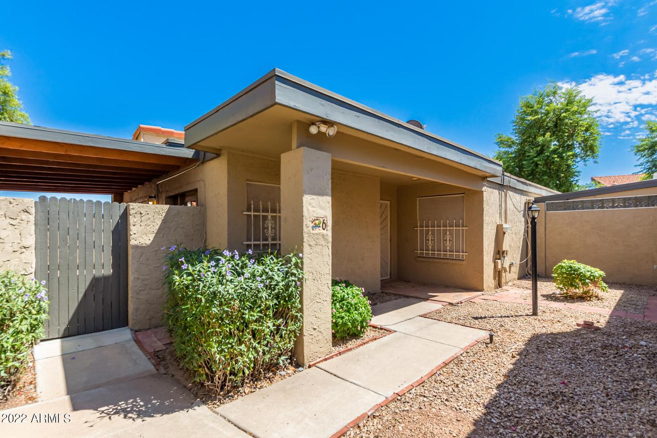 2435 W Greenway Rd. #6, Phoenix, AZ 85023