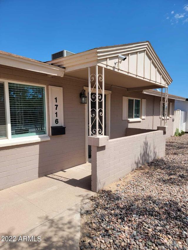 1716 W Mountain View Dr., Mesa, AZ 85201