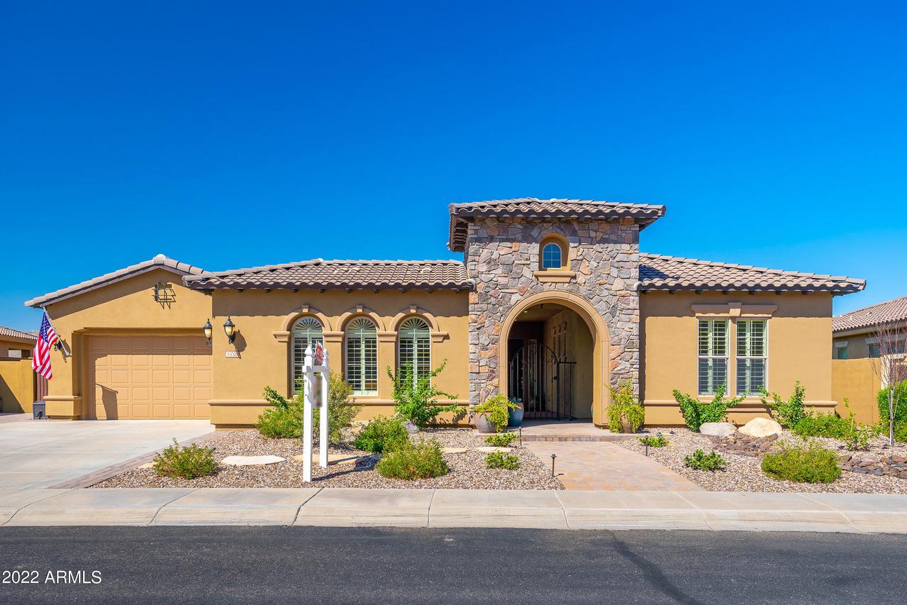 5330 S Big Horn Pl., Chandler, AZ 85249