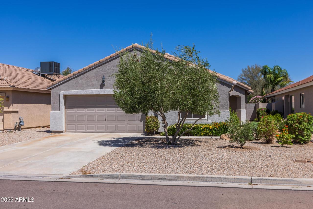1288 E Pollino St., San Tan Valley, AZ 85140