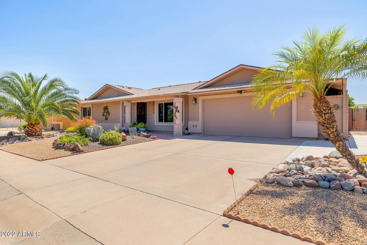 9327 W Garnette Dr., Sun City, AZ 85373