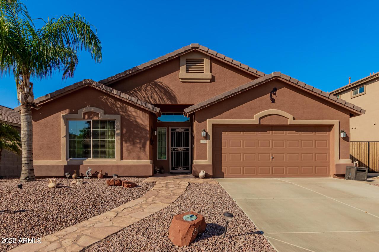 2302 W Goldmine Mountain Dr., Queen Creek, AZ 85242
