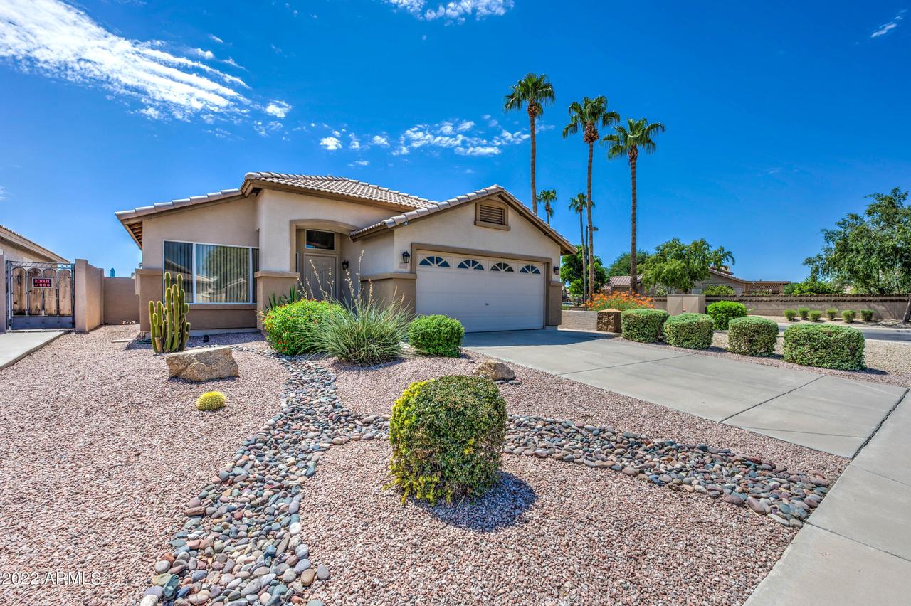 257 W Oxford Ln., Gilbert, AZ 85233