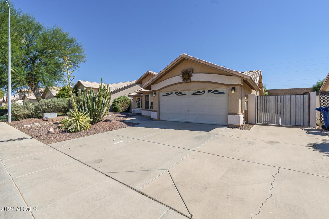 4933 W Kesler Ln., Chandler, AZ 85226