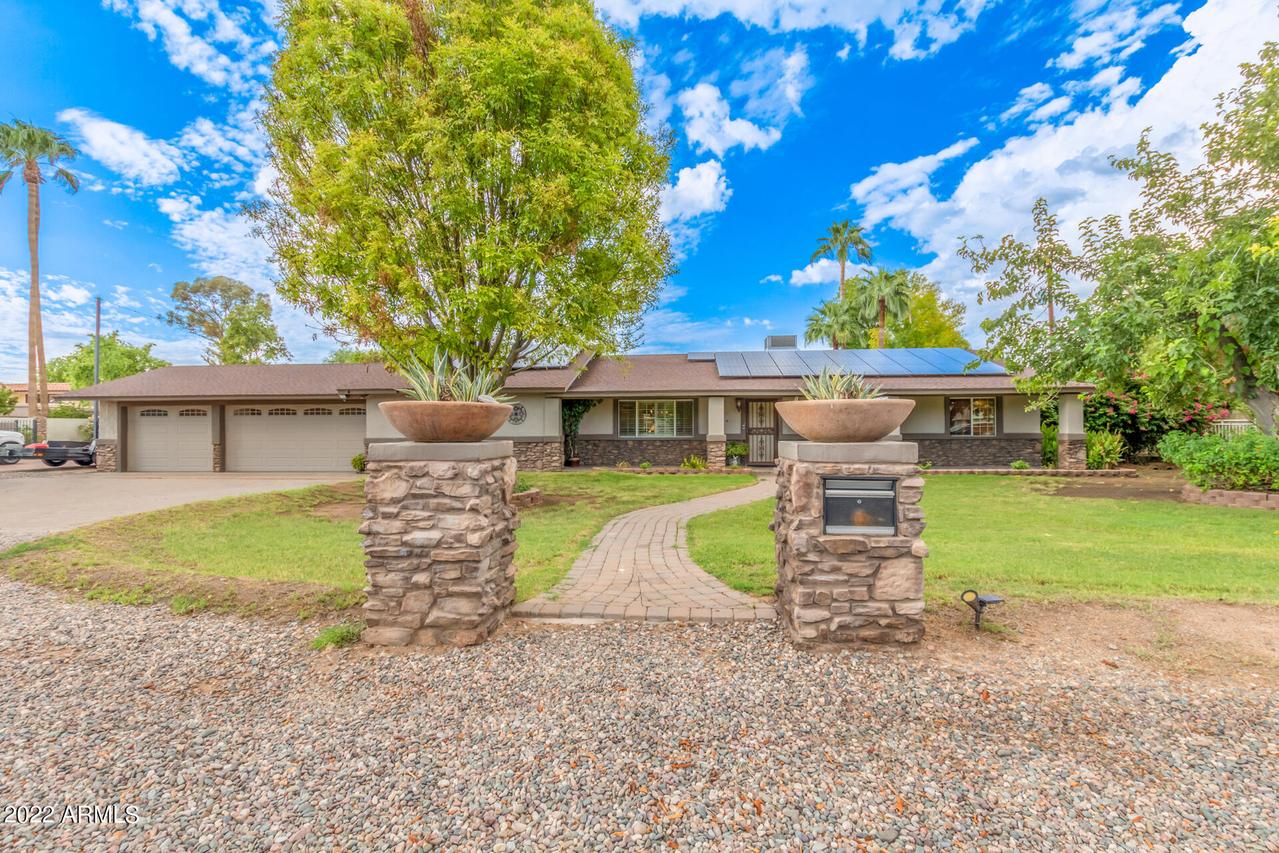 2150 W Cheyenne Dr., Chandler, AZ 85224