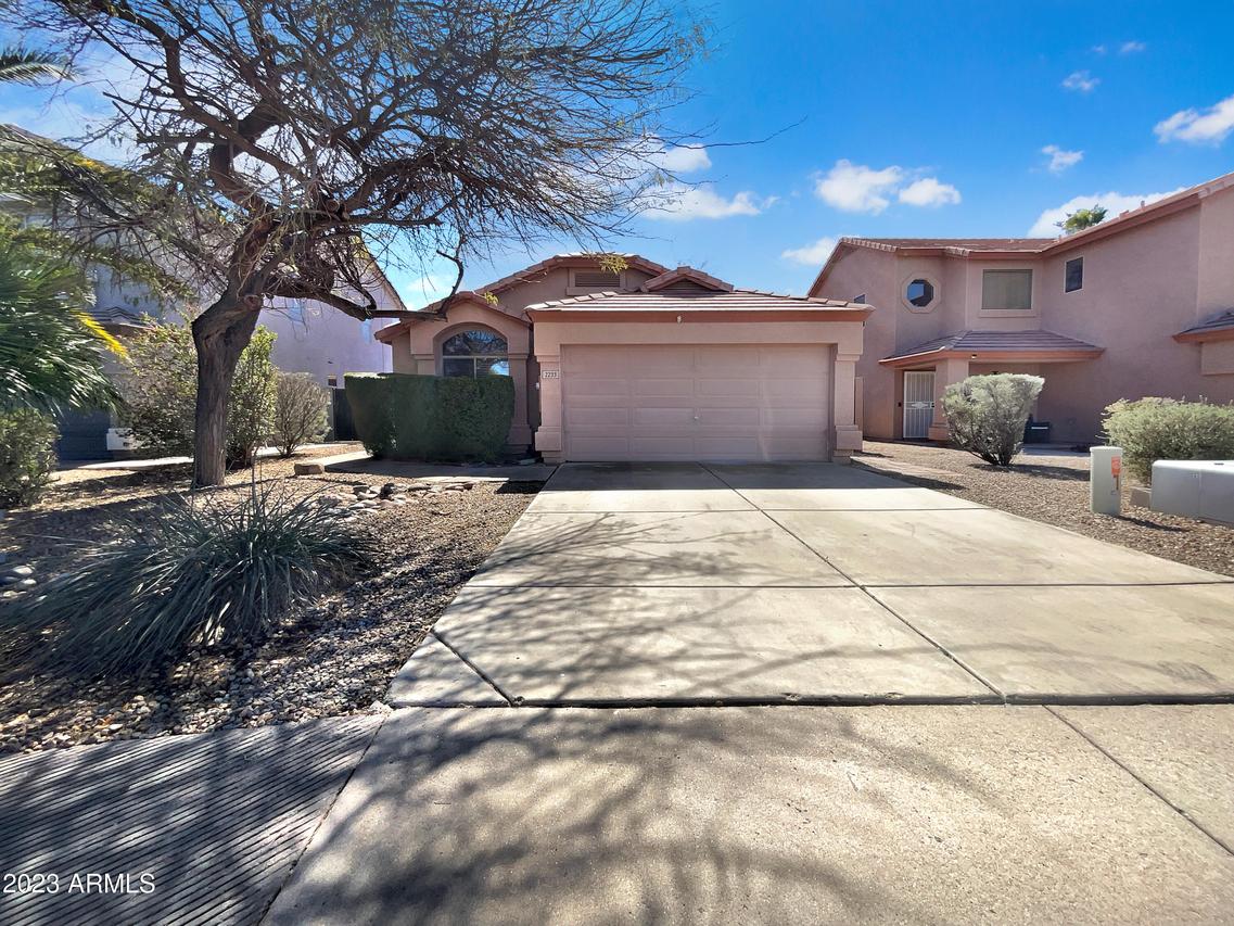 2233 E Arabian Dr., Gilbert, AZ 85296