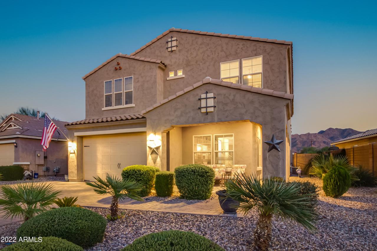 2765 E Gillcrest Rd., Gilbert, AZ 85298