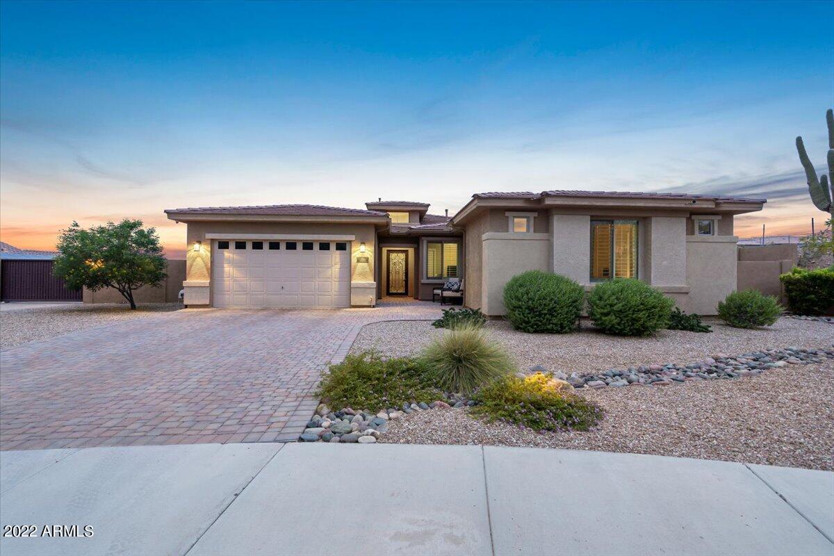 10506 W Electra Ln., Peoria, AZ 85383