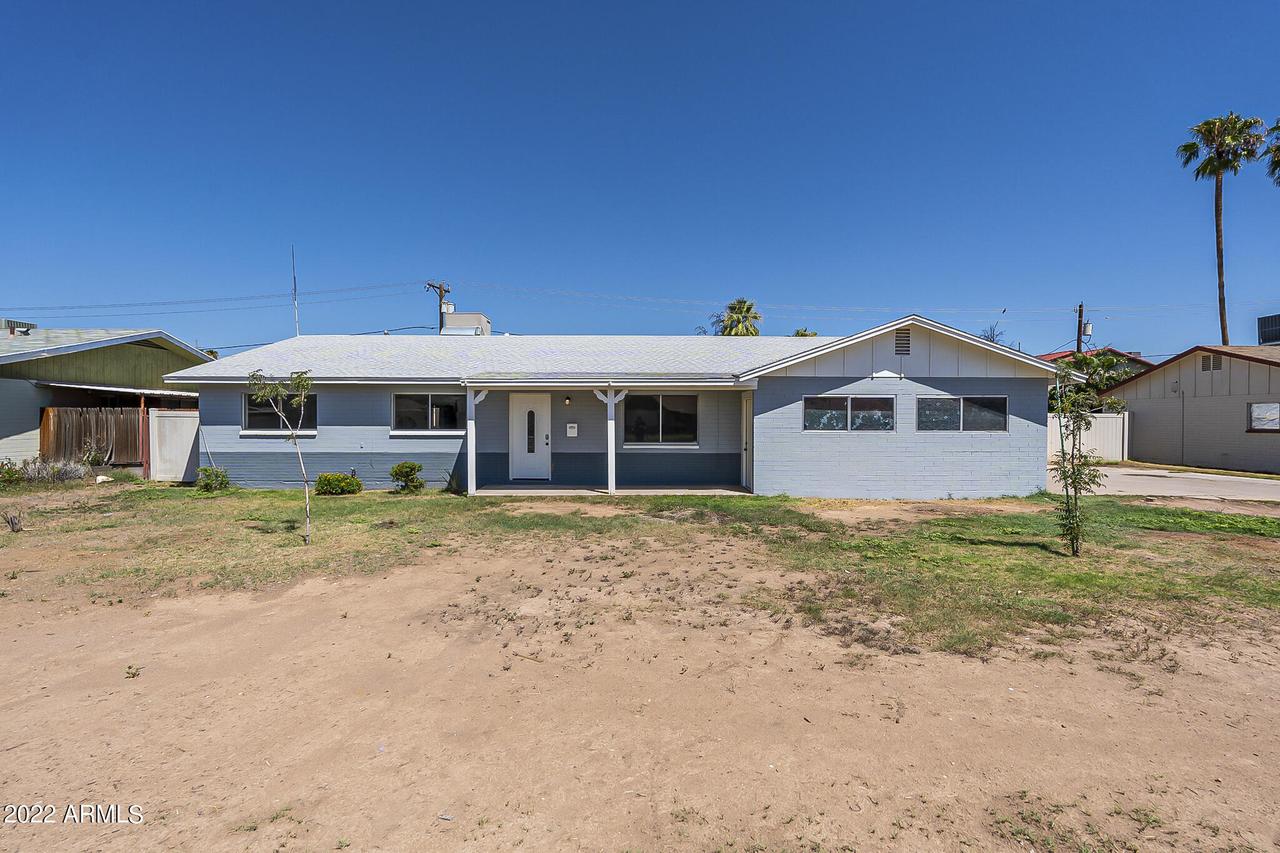 1040 E 3rd Pl., Mesa, AZ 85203