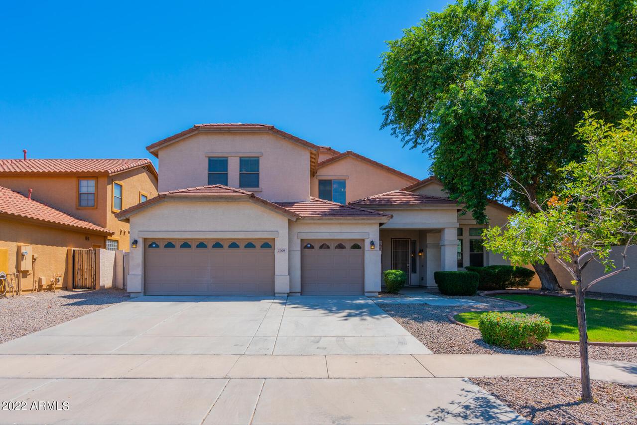 7509 N 86th Ave., Glendale, AZ 85305