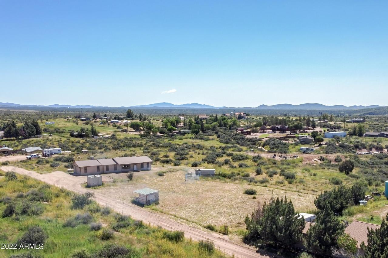 12615 W Armistad Ln., Skull Valley, AZ 86338