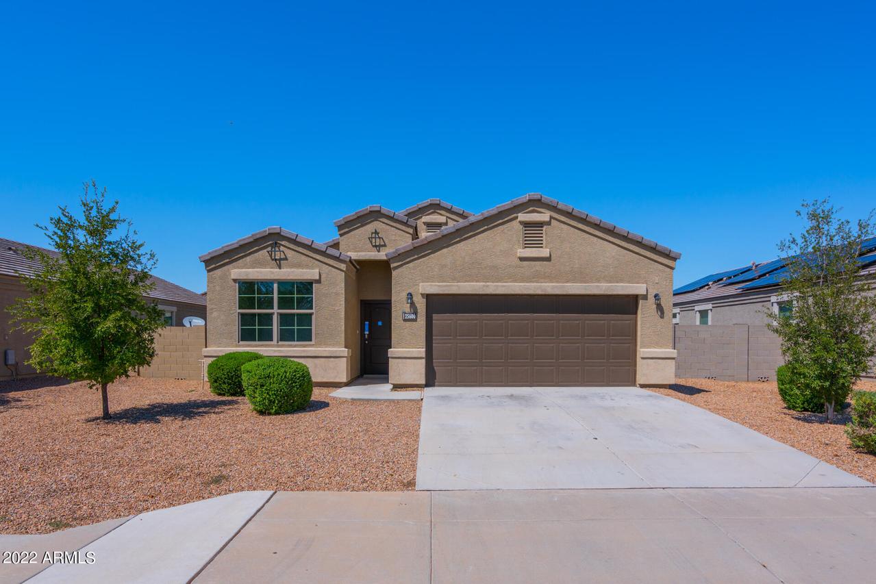 25600 W Samantha Way, Buckeye, AZ 85326