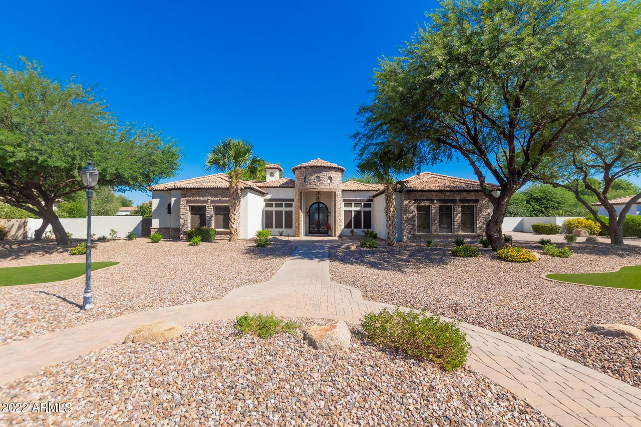 2346 E Sanoque Ct., Gilbert, AZ 85298