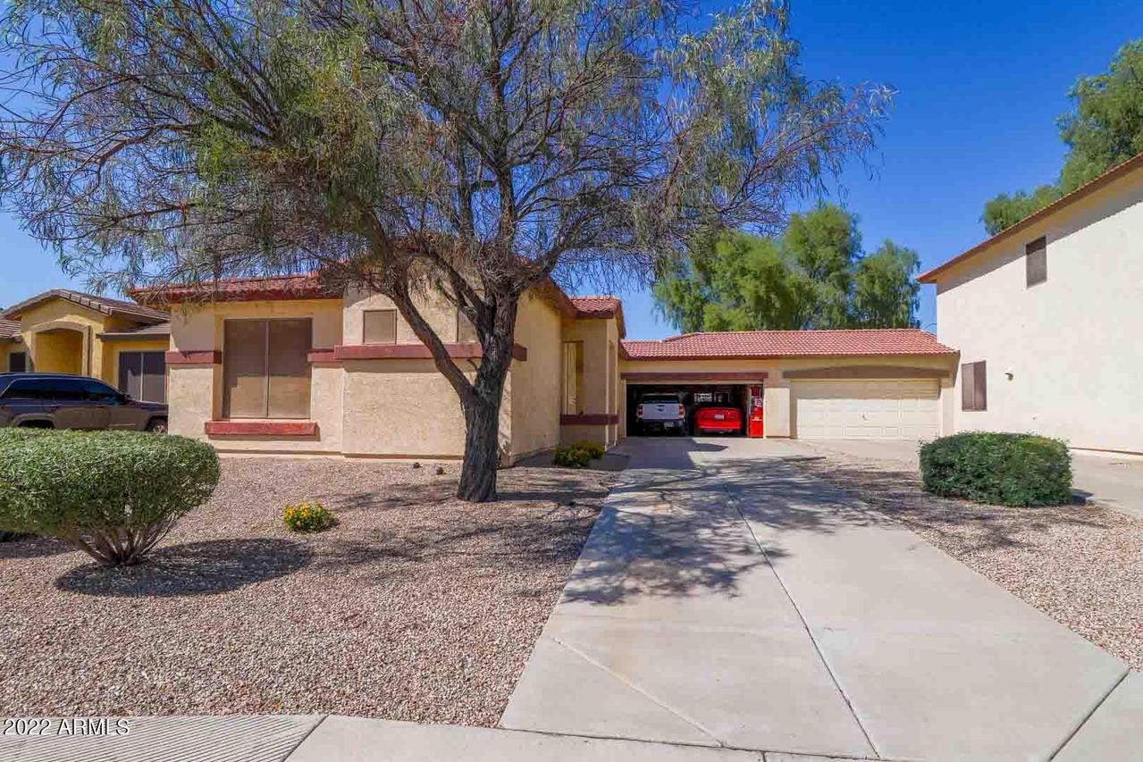 8744 W Desert Tr., Peoria, AZ 85381