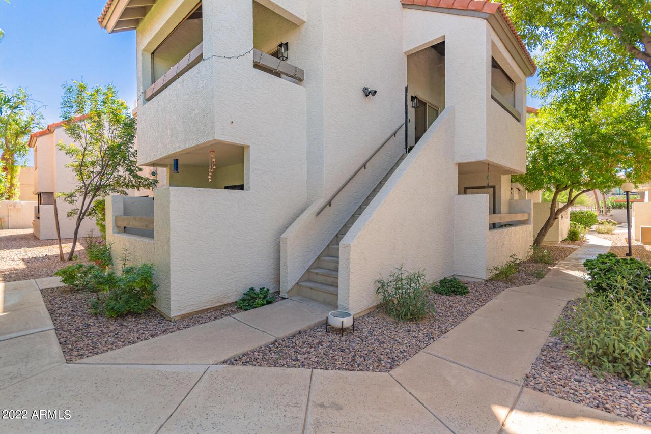 2959 N 68th Pl. #203, Scottsdale, AZ 85251