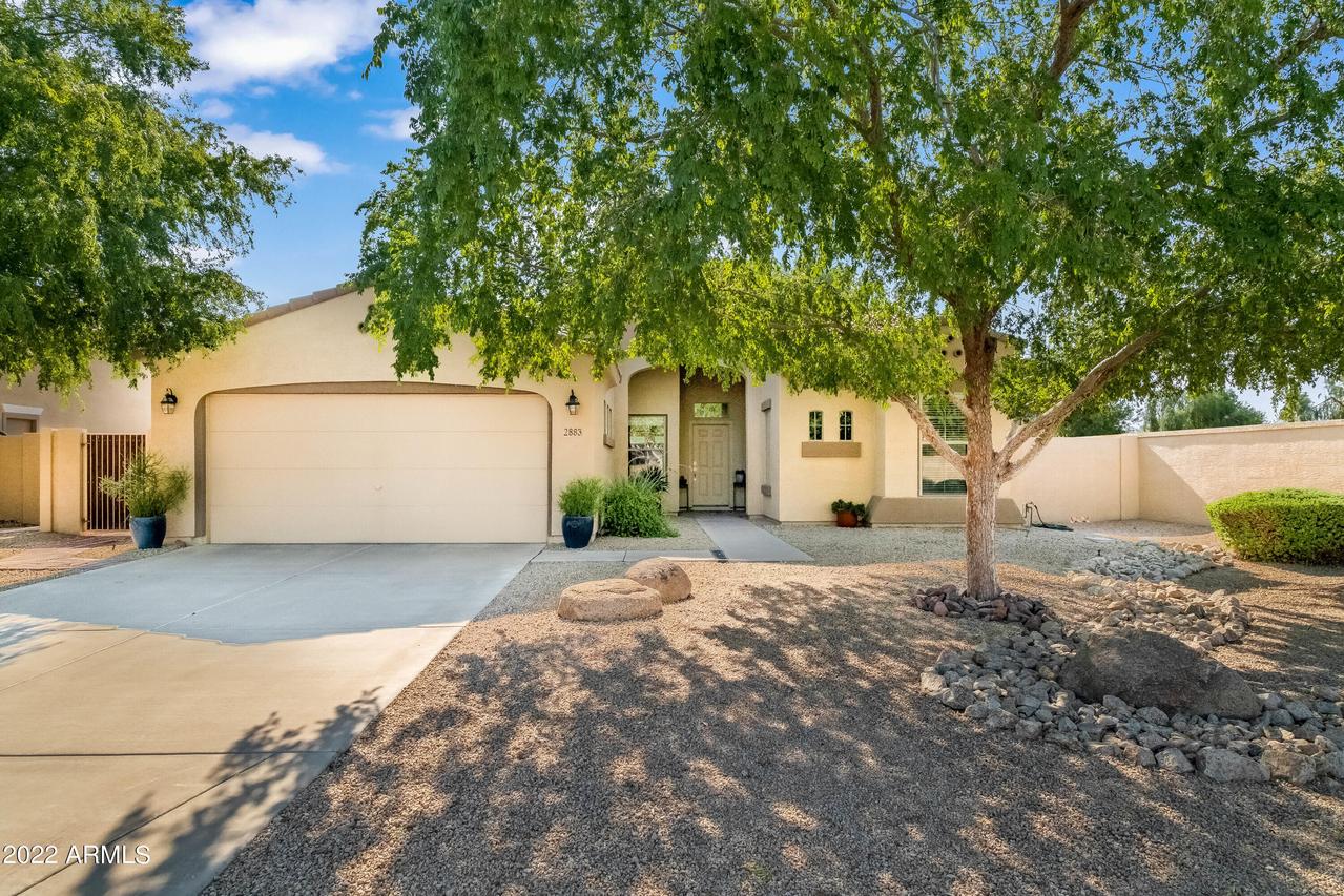 2883 S Buckskin Way, Chandler, AZ 85286