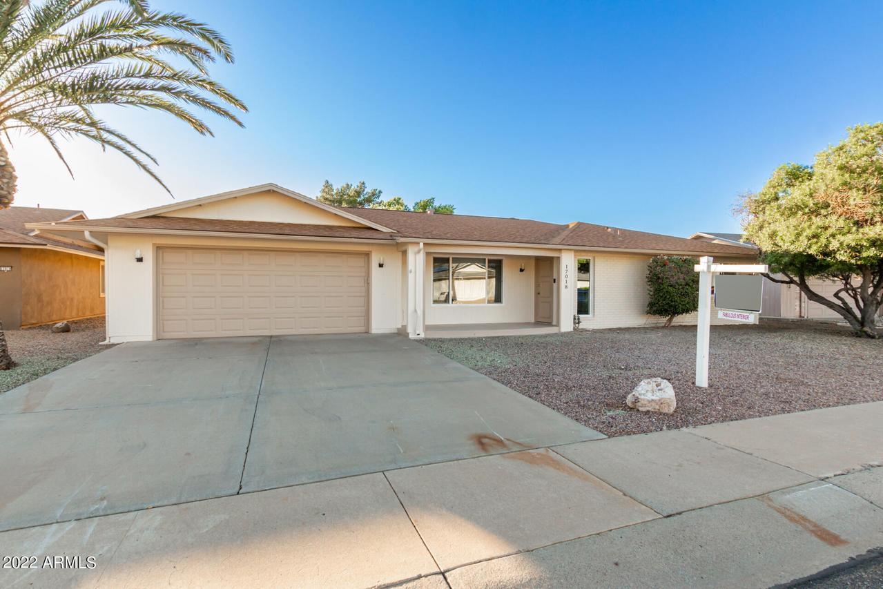 17018 N 95th Dr., Sun City, AZ 85373