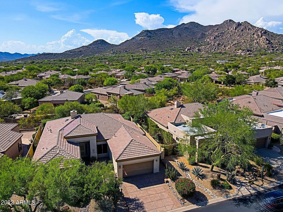 6860 E Amber Sun Dr., Scottsdale, AZ 85266