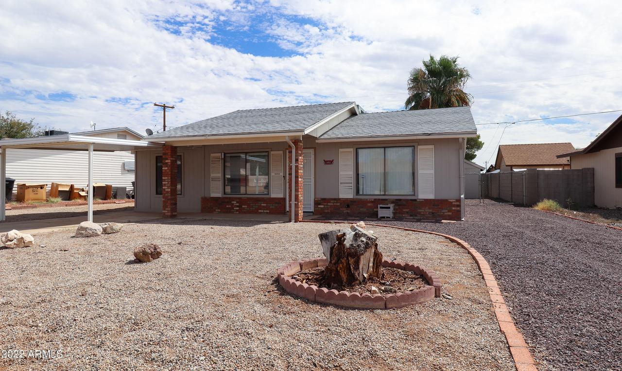 159 Peretz Cir., Morristown, AZ 85342