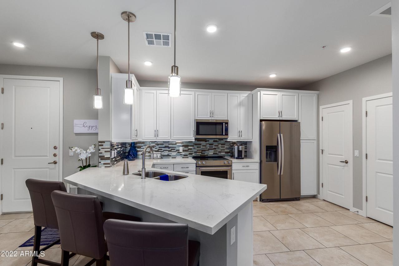 2511 W Queen Creek Rd. #245, Chandler, AZ 85248