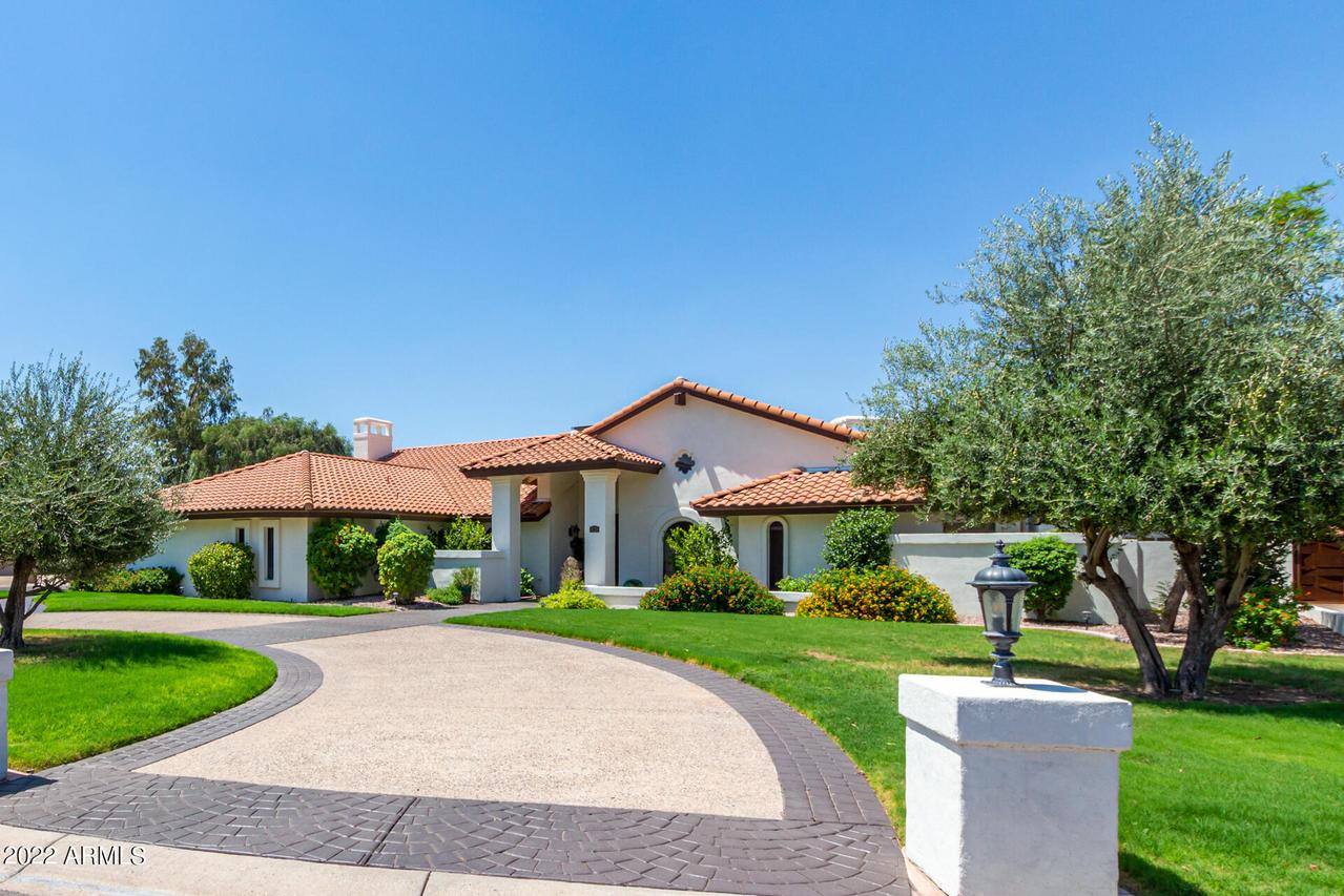 7026 W Eugie Ave., Peoria, AZ 85381