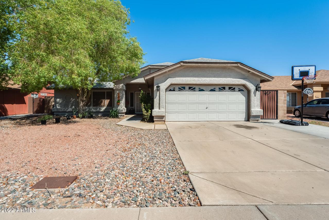 8518 W Orange Dr., Glendale, AZ 85305