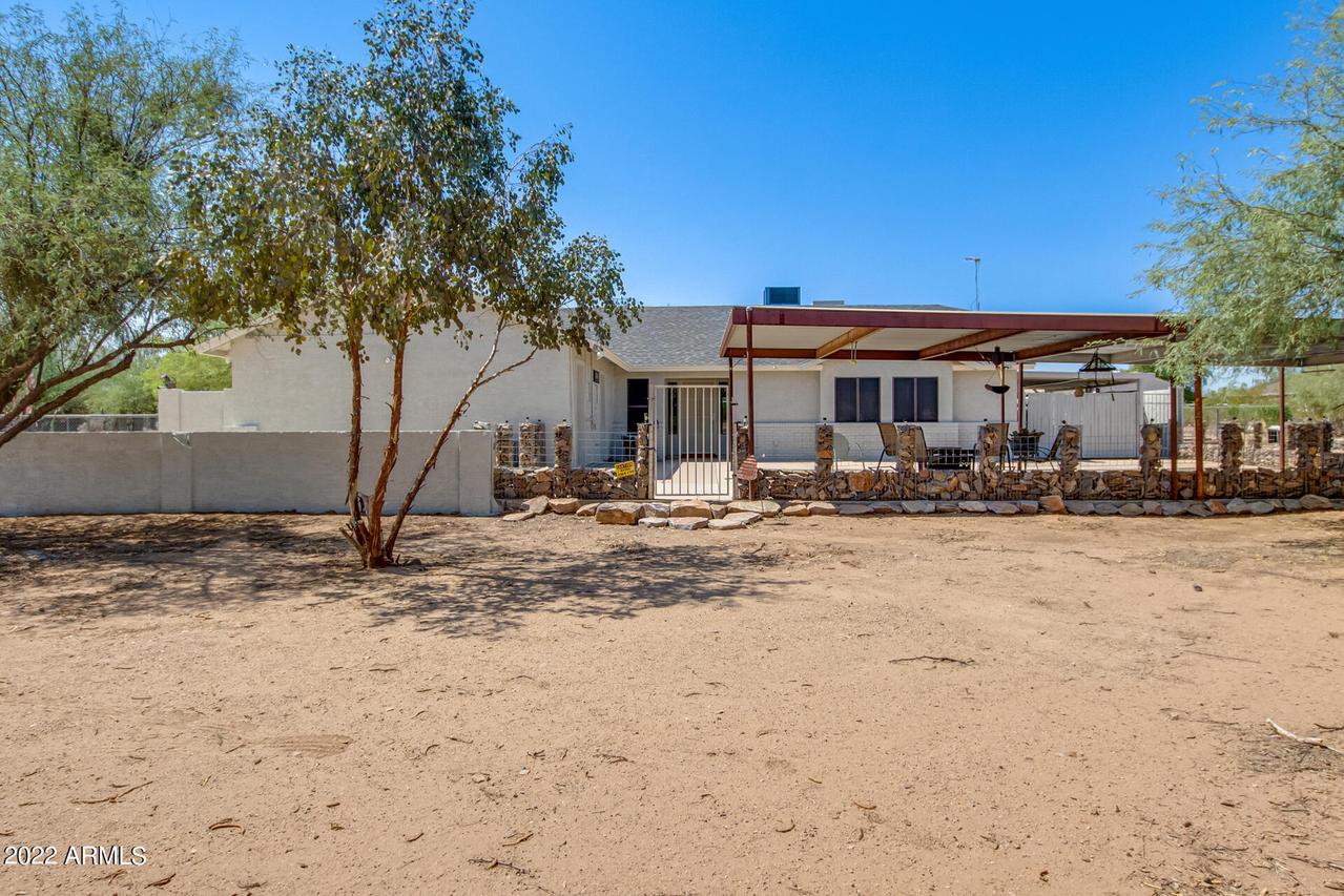 35852 N 10th St., Phoenix, AZ 85086